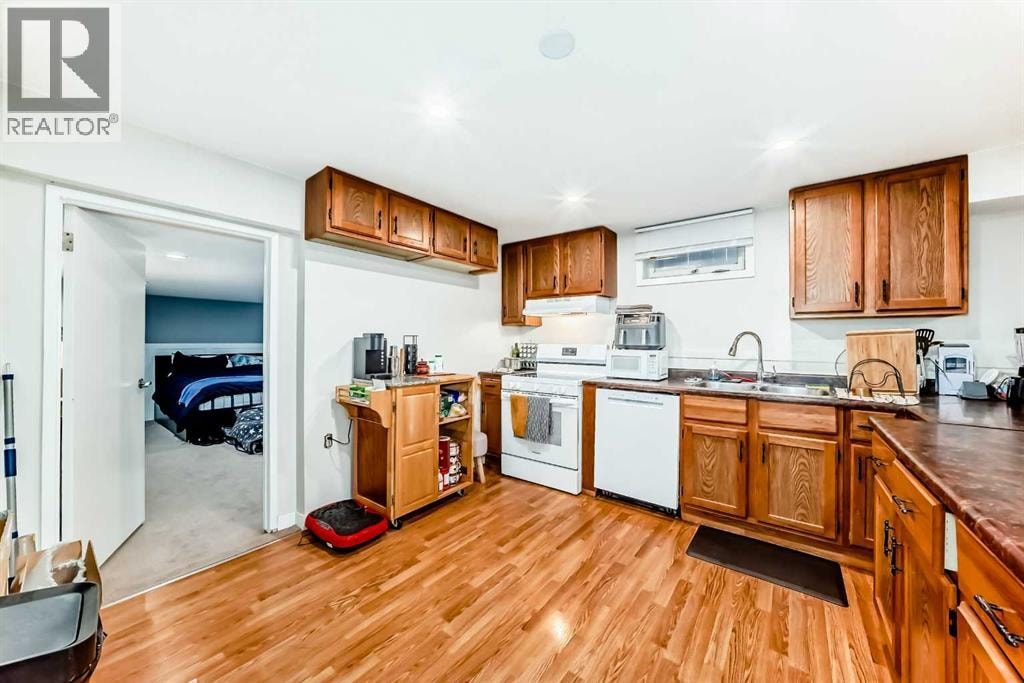 20 Deermont Way SE — photo 33