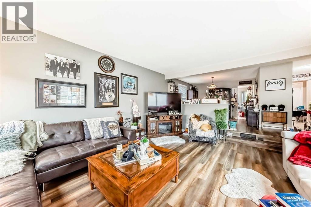 20 Deermont Way SE — photo 14