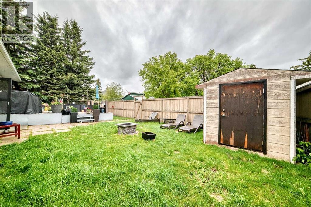 20 Deermont Way SE — photo 44