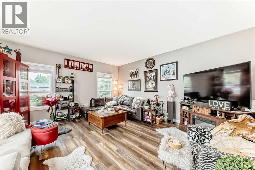 20 Deermont Way SE — photo 11