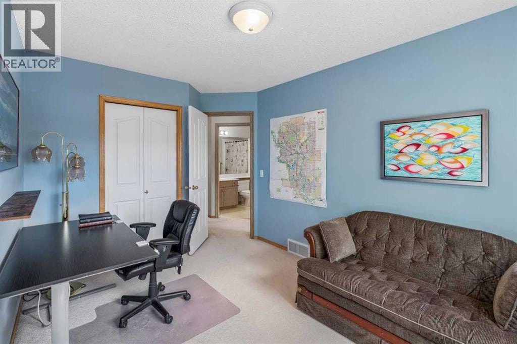 132 Hidden Ranch Crescent NW — photo 25