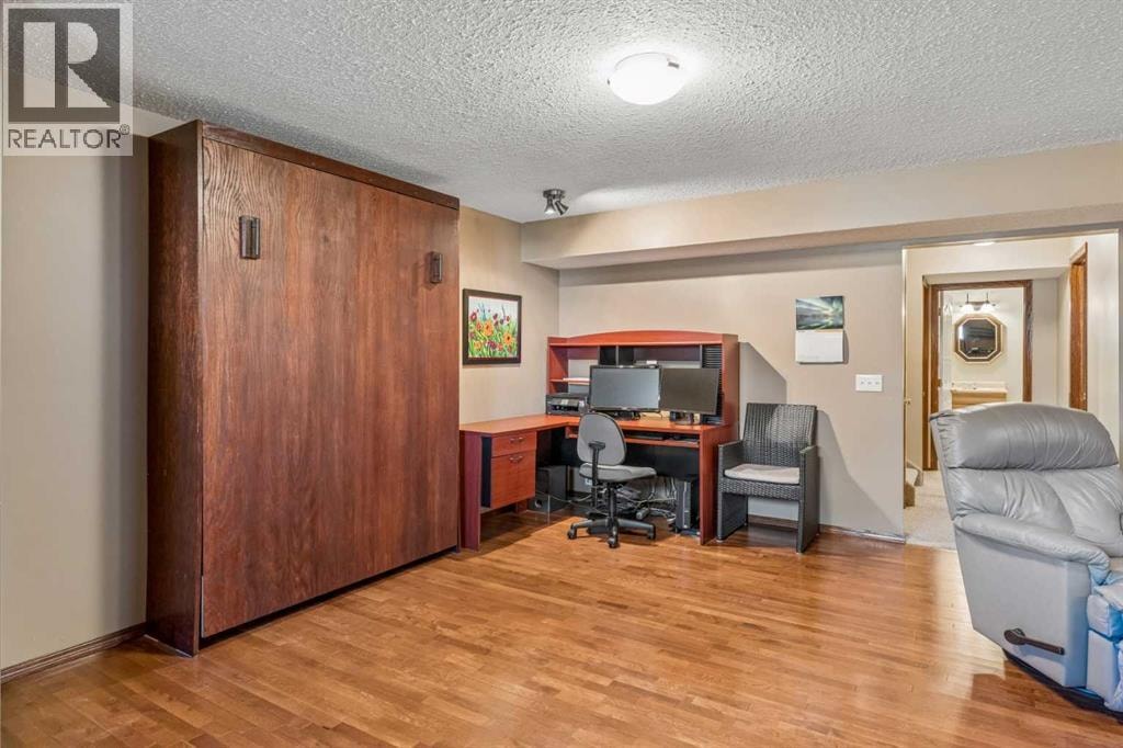 132 Hidden Ranch Crescent NW — photo 30