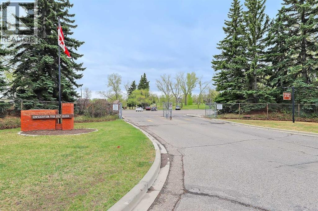 4315 Charleswood Drive NW — photo 34