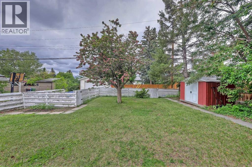 4315 Charleswood Drive NW — photo 30