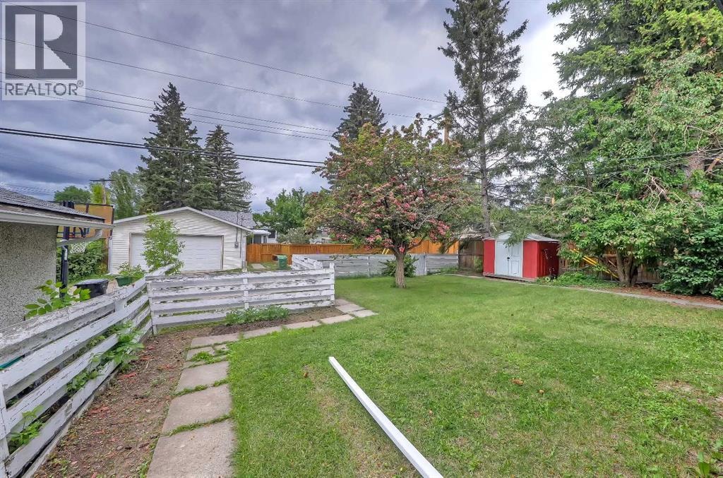 4315 Charleswood Drive NW — photo 29