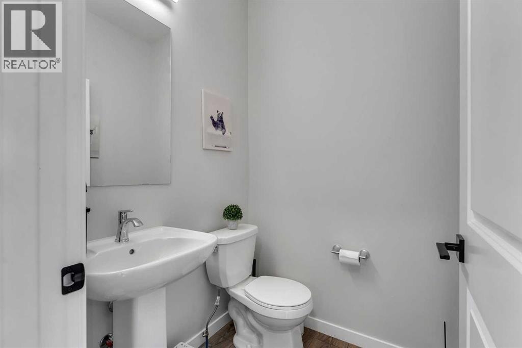 34 Belvedere Green SE — photo 15
