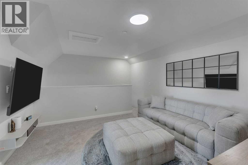 34 Belvedere Green SE — photo 32