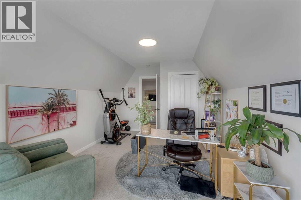 34 Belvedere Green SE — photo 36