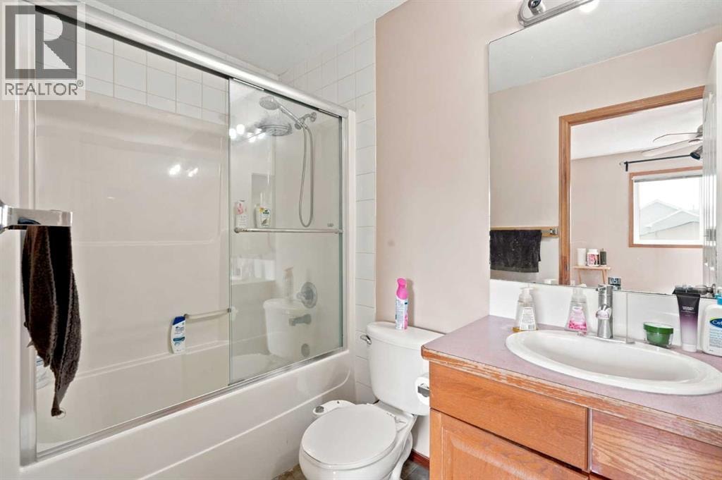 20 Saddlefield Road NE — photo 10
