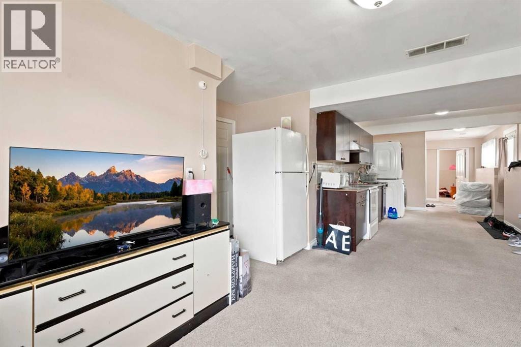 20 Saddlefield Road NE — photo 35