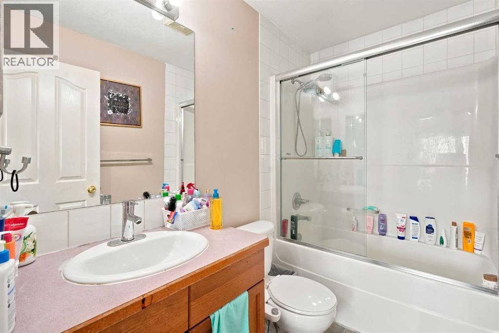 20 Saddlefield Road NE — photo 13