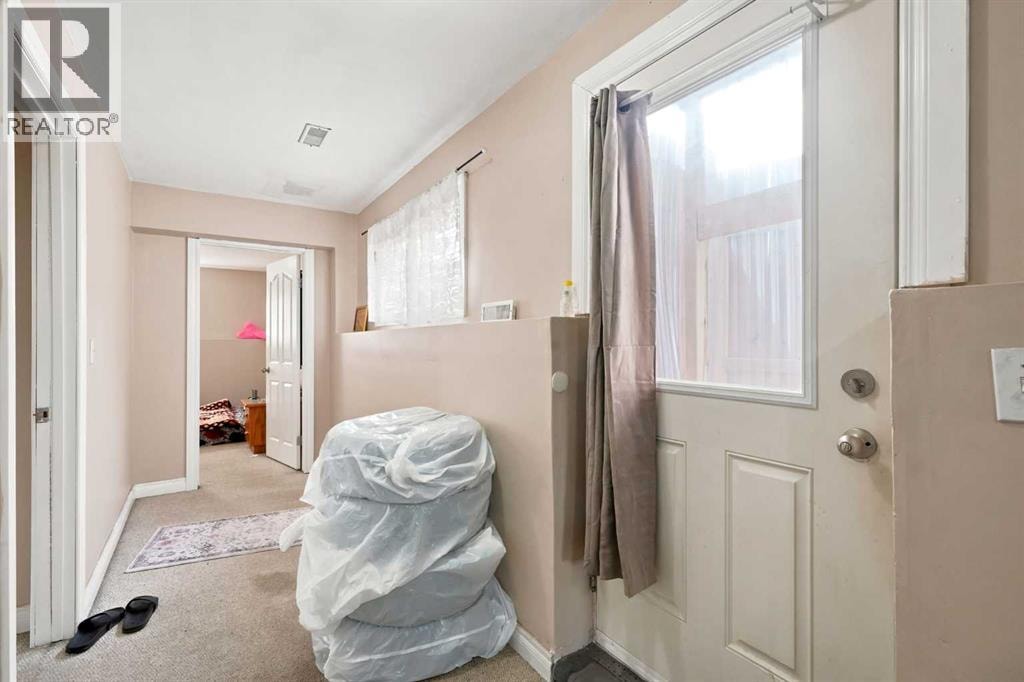20 Saddlefield Road NE — photo 28