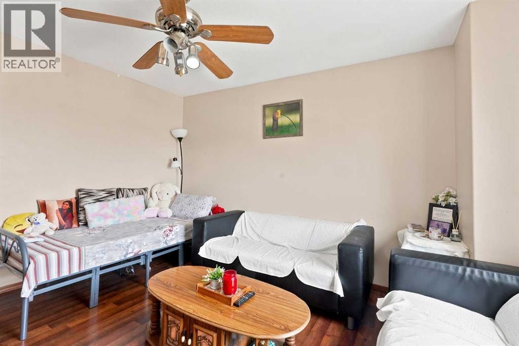 20 Saddlefield Road NE — photo 37