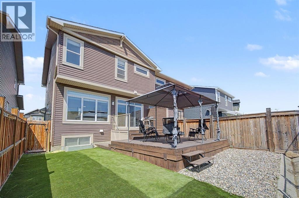 53 Fireside Crescent — photo 36