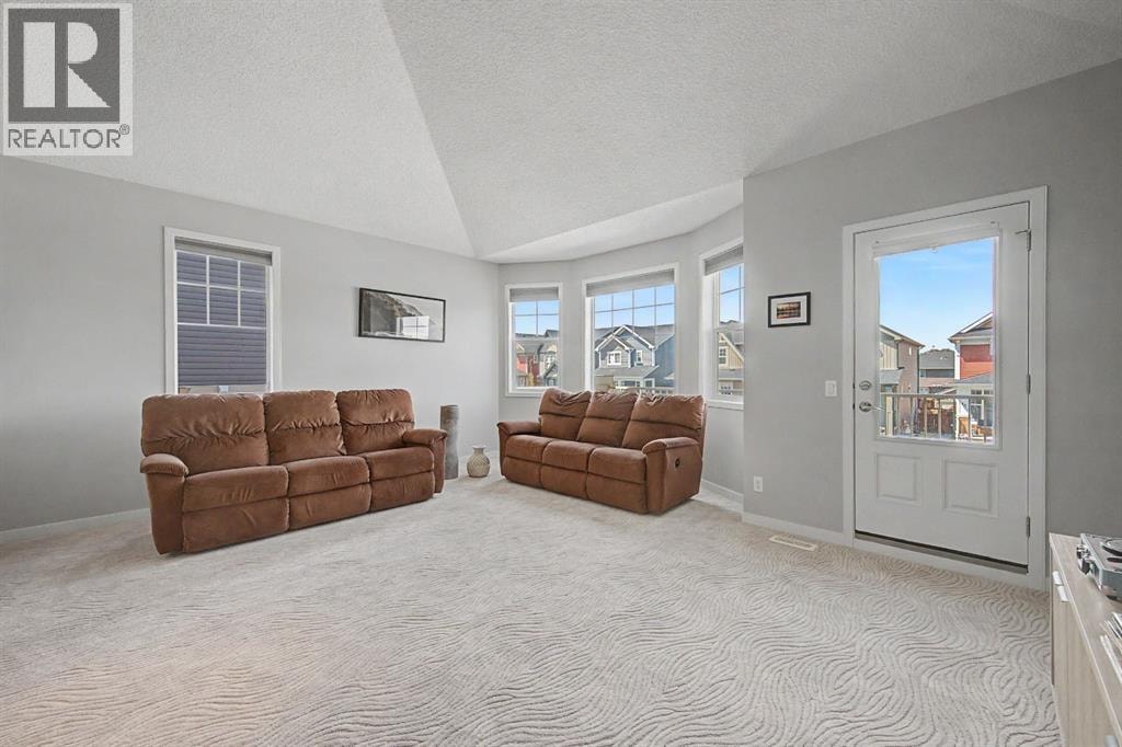 53 Fireside Crescent — photo 12