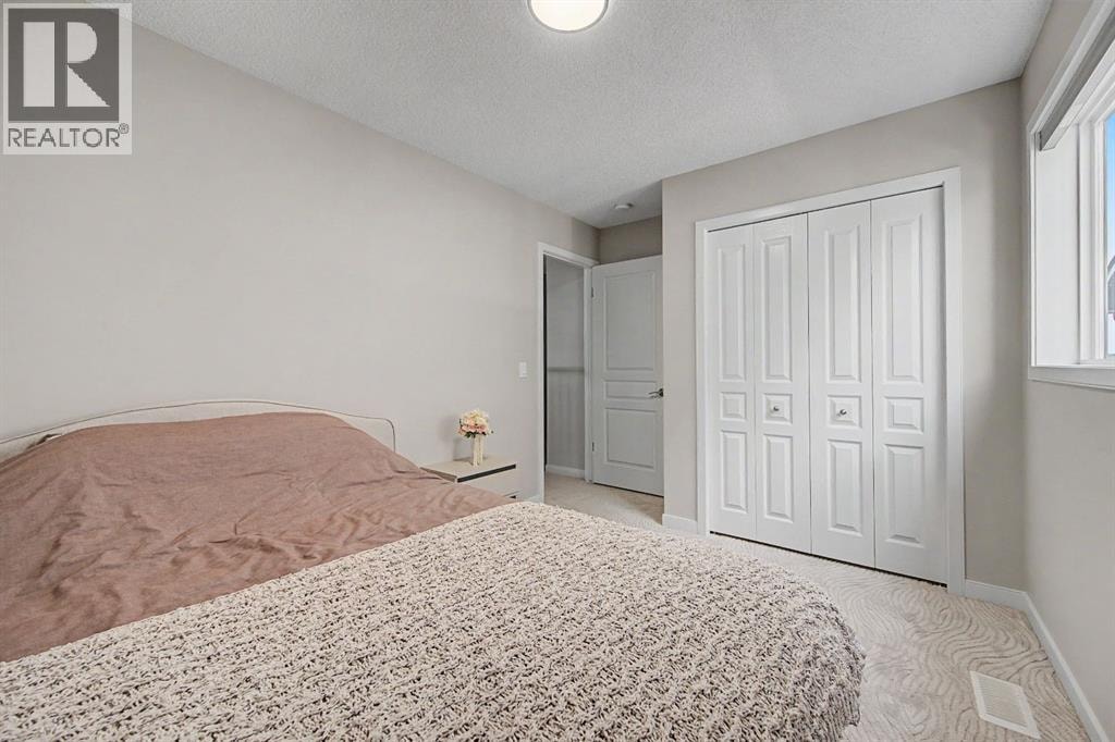 53 Fireside Crescent — photo 24