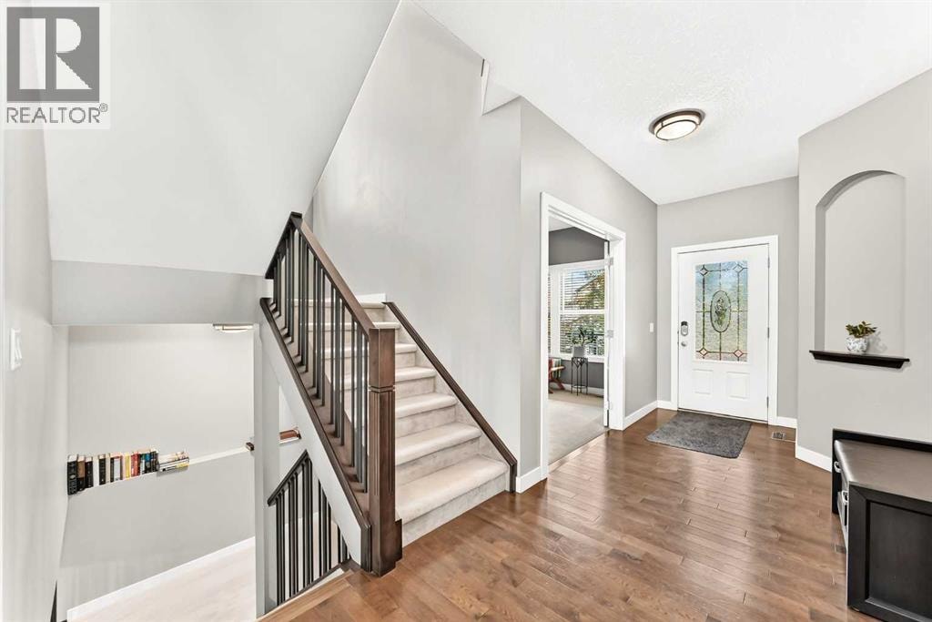 105 Westmount Green — photo 22