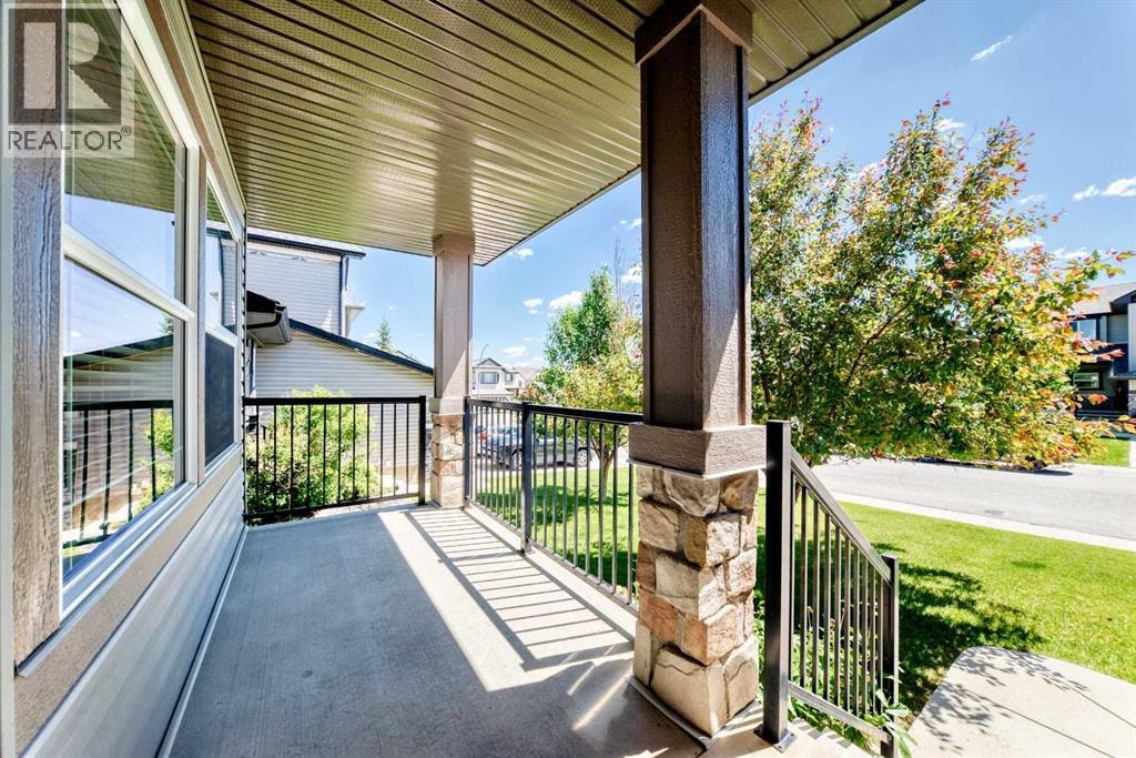 105 Westmount Green — photo 4