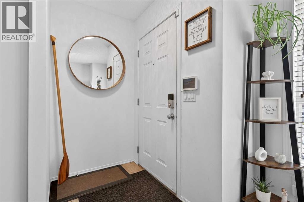 32 Erin Woods Court SE — photo 4