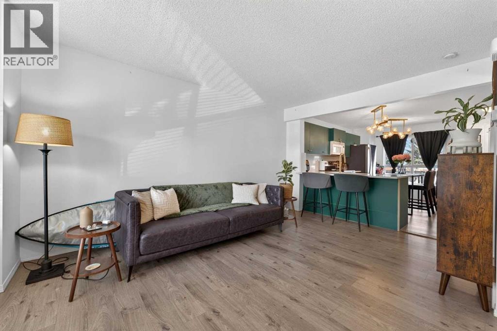 32 Erin Woods Court SE — photo 5