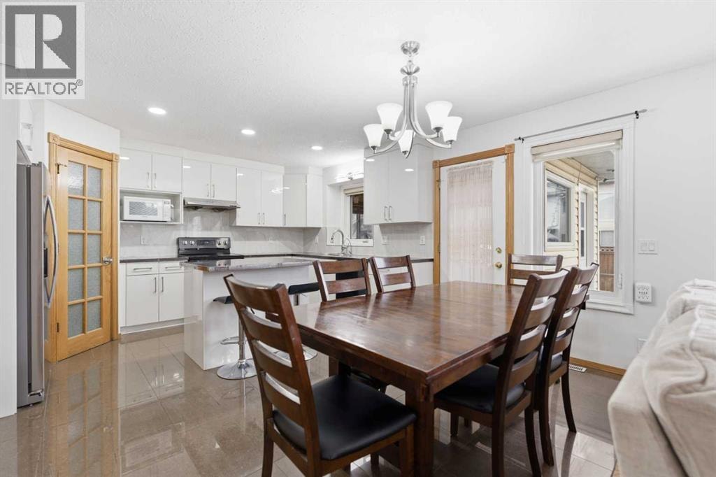 83 Coral Springs Grove NE — photo 9