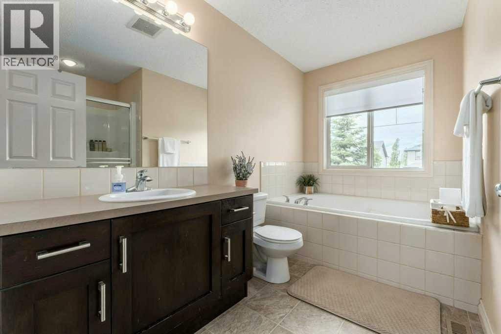 131 Westmount Hill — photo 25