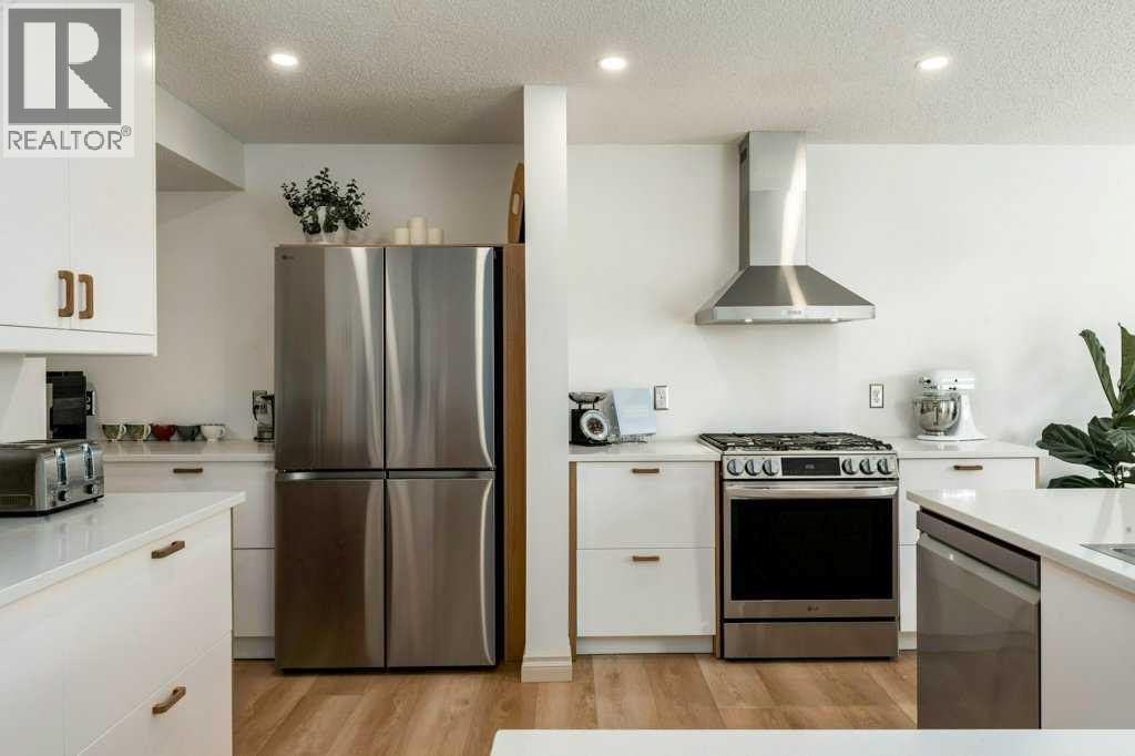 131 Westmount Hill — photo 9