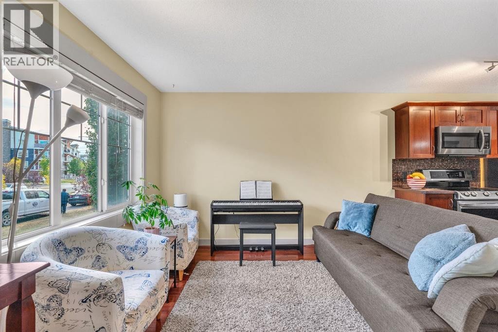 301 Skyview Ranch Drive NE — photo 3