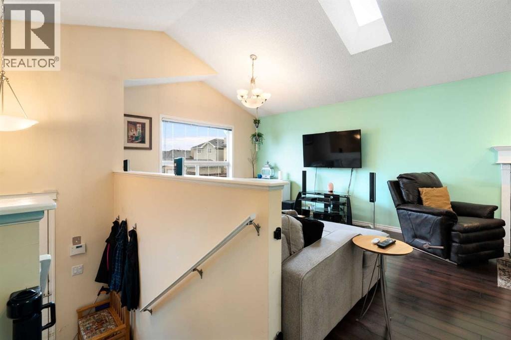 57 Saddlemont Grove NE — photo 7