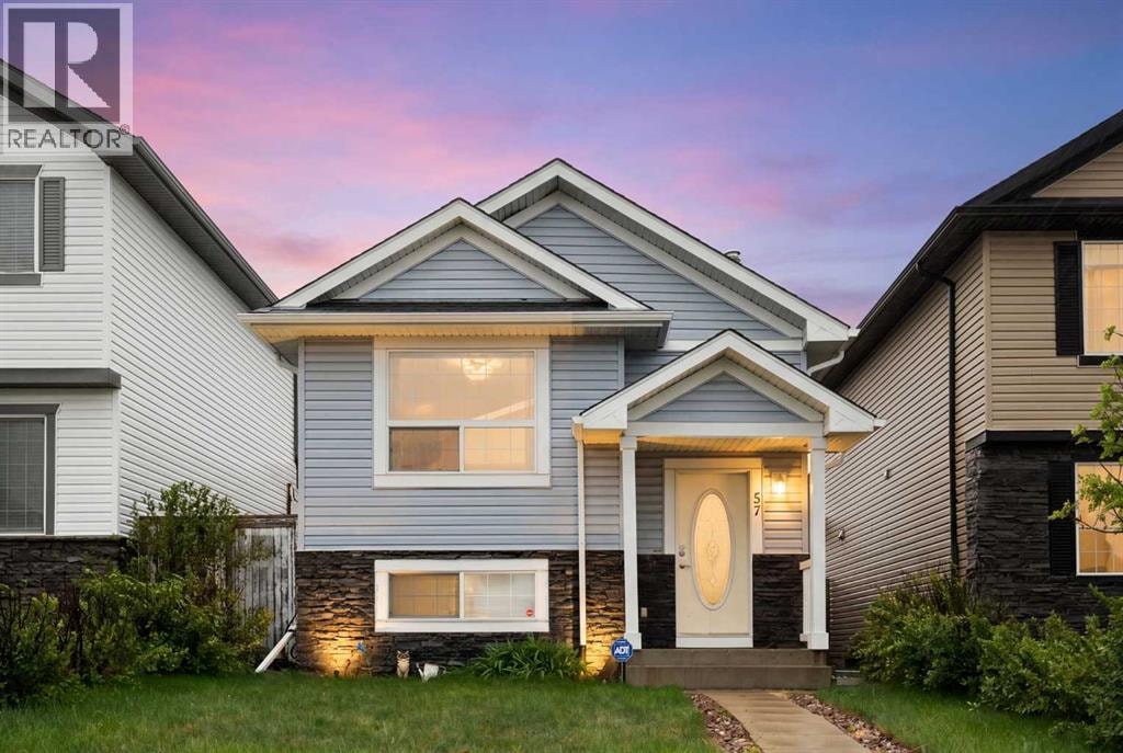 57 Saddlemont Grove NE