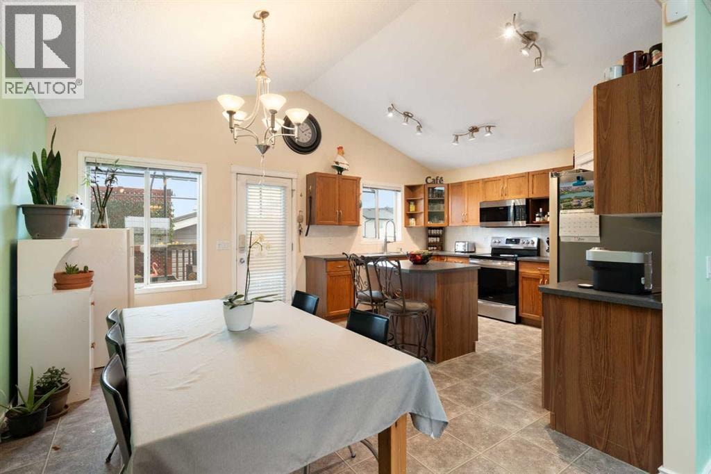 57 Saddlemont Grove NE — photo 17