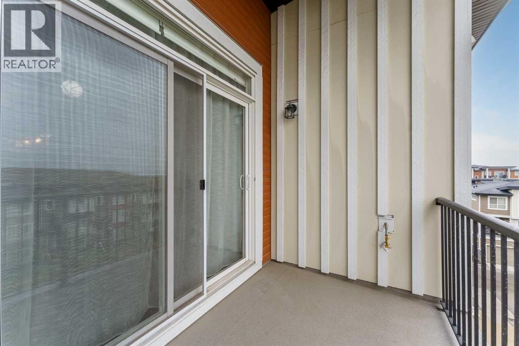 410, 35 Walgrove Walk SE — photo 19