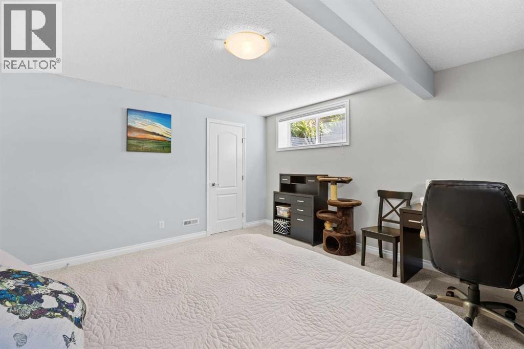 18 Hidden Creek Manor NW — photo 30