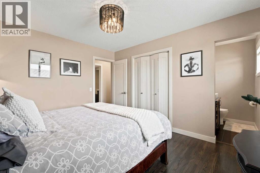 1016 Pensdale Crescent SE — photo 23