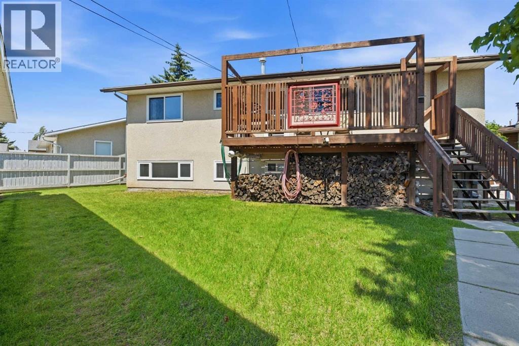 1016 Pensdale Crescent SE — photo 40