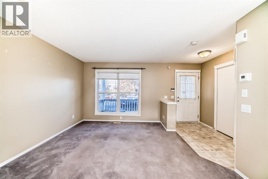 240 Prestwick Way SE — photo 7
