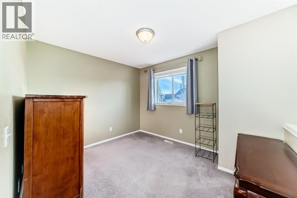240 Prestwick Way SE — photo 18