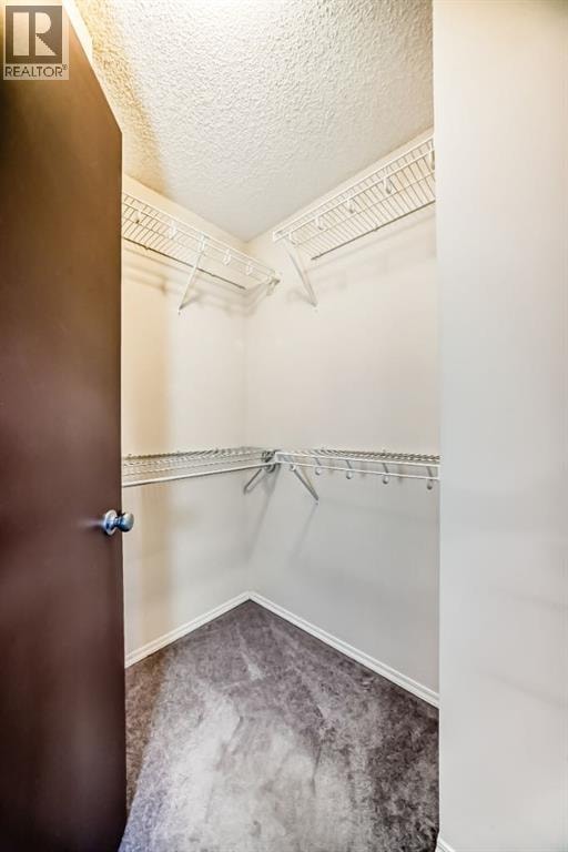 240 Prestwick Way SE — photo 16