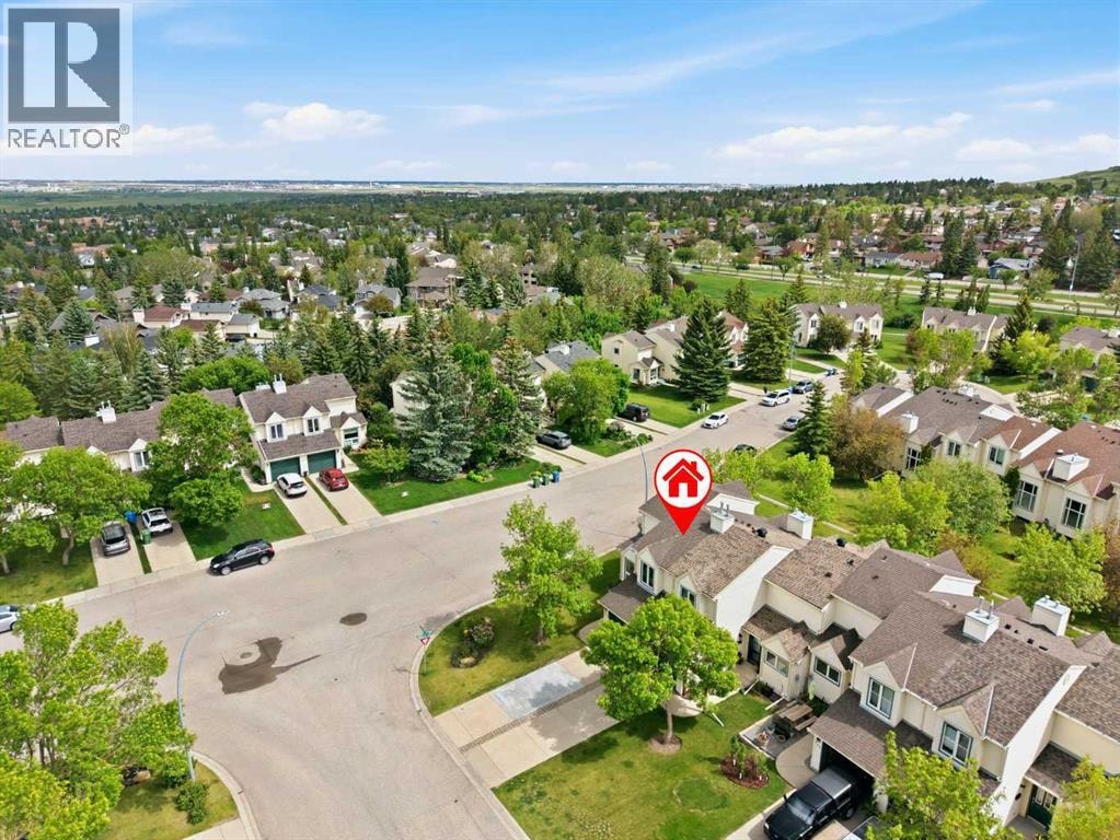 781 Sandringham Place NW — photo 31