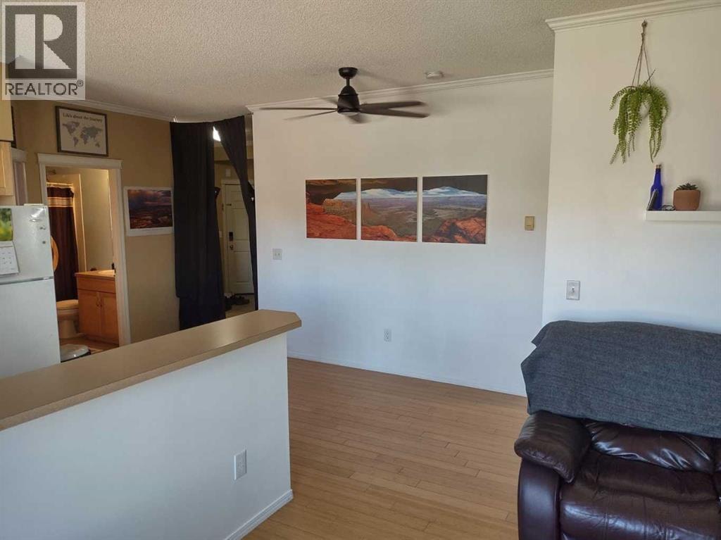 1314, 70 Panamount Drive NW — photo 15