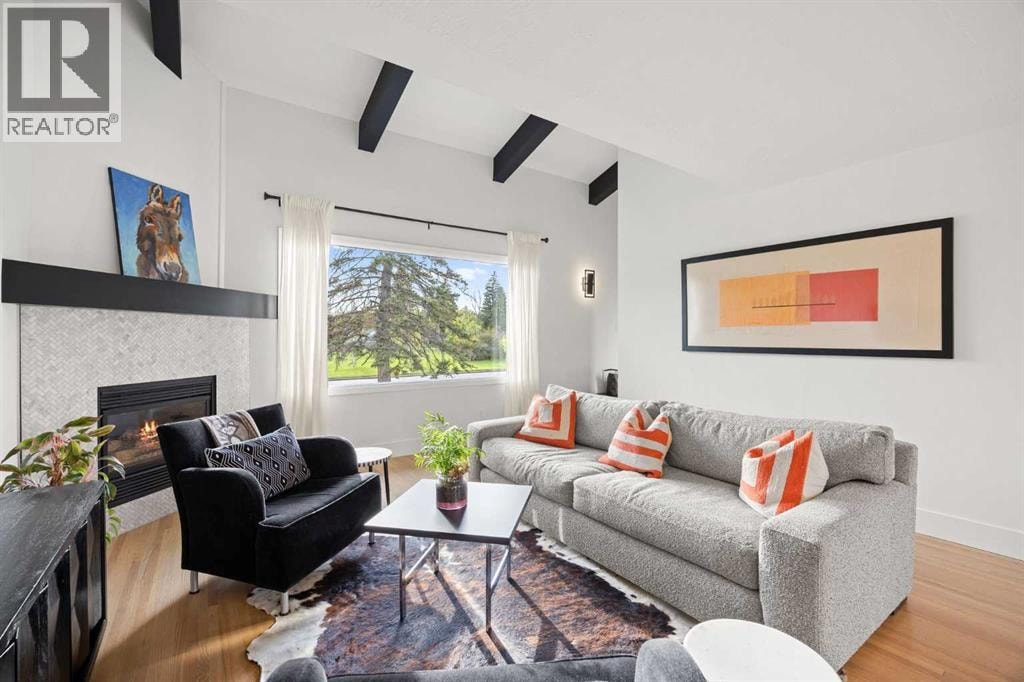32 Westminster Drive SW — photo 6