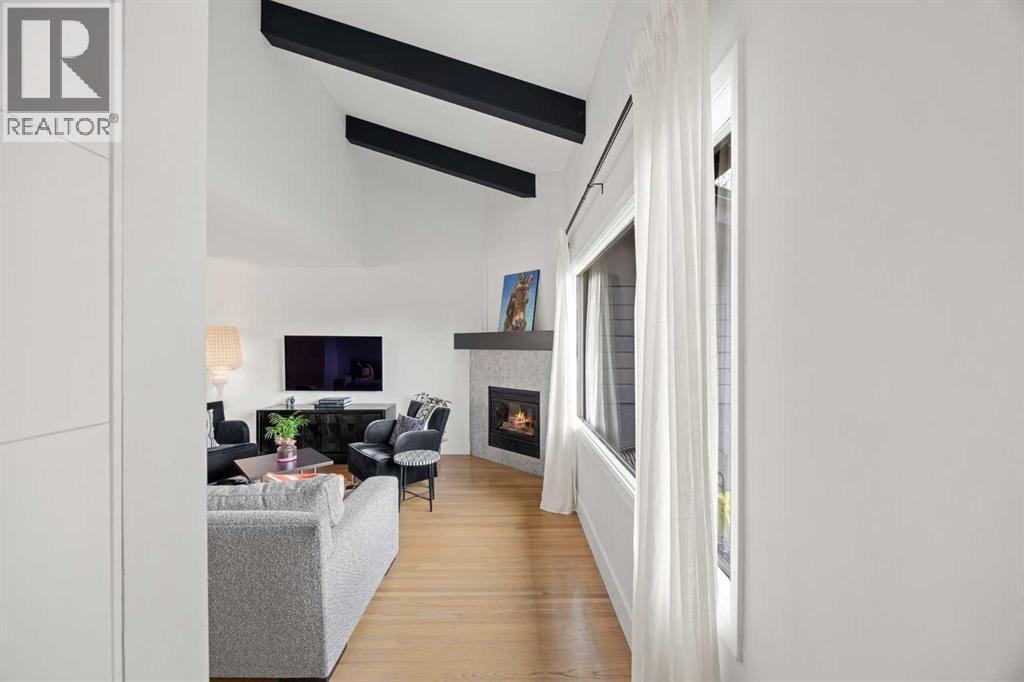 32 Westminster Drive SW — photo 14