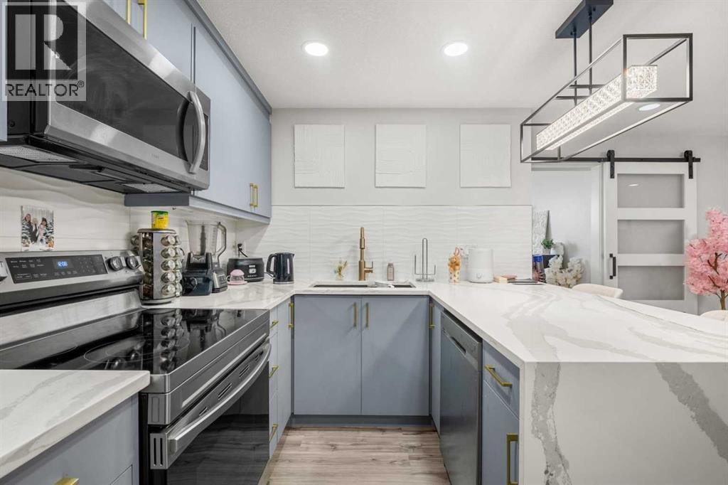 353 Seton Villas SE — photo 37