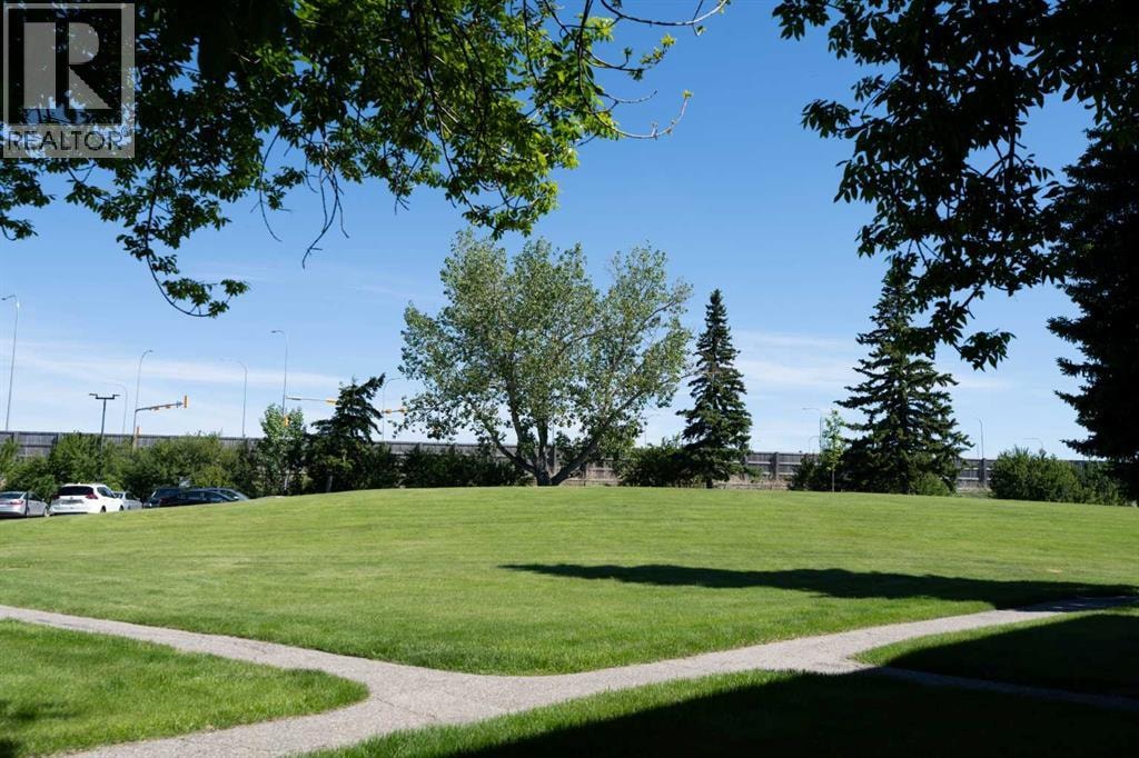 17C, 80 Galbraith Drive SW — photo 4