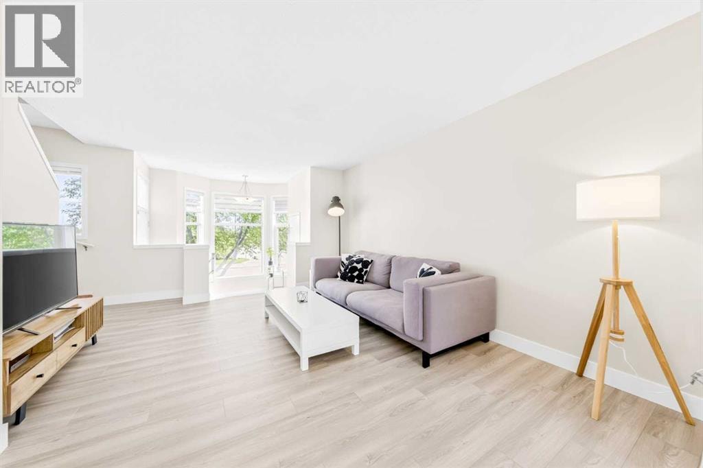 203 McKenzie Towne Gate SE — photo 10
