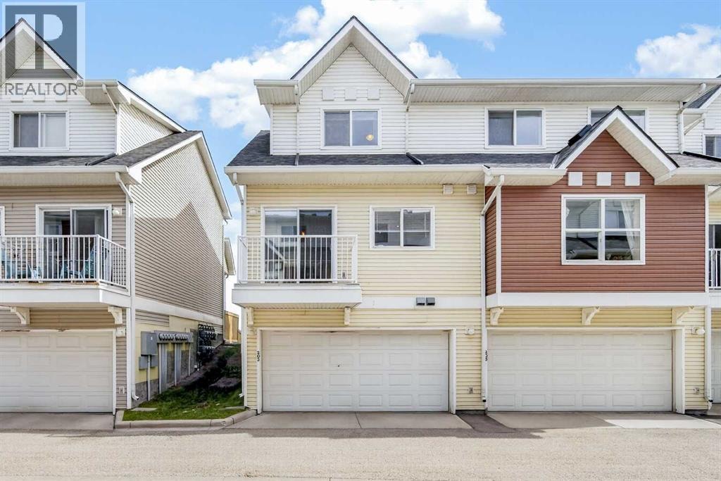 203 McKenzie Towne Gate SE — photo 5