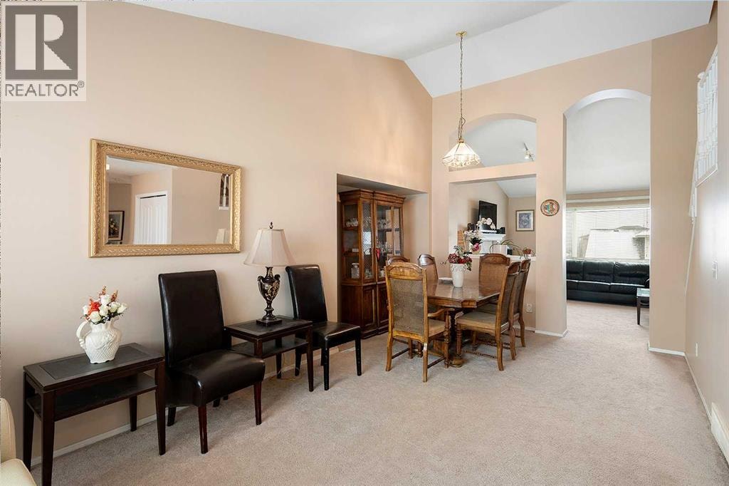 141 Arbour Stone Close NW — photo 7