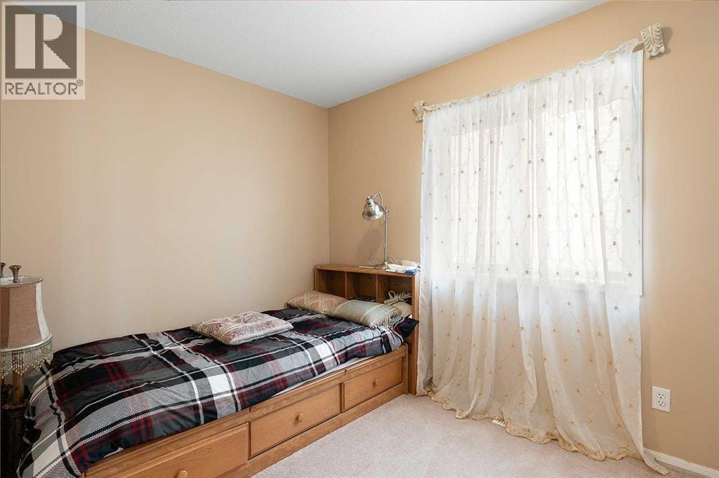 141 Arbour Stone Close NW — photo 24