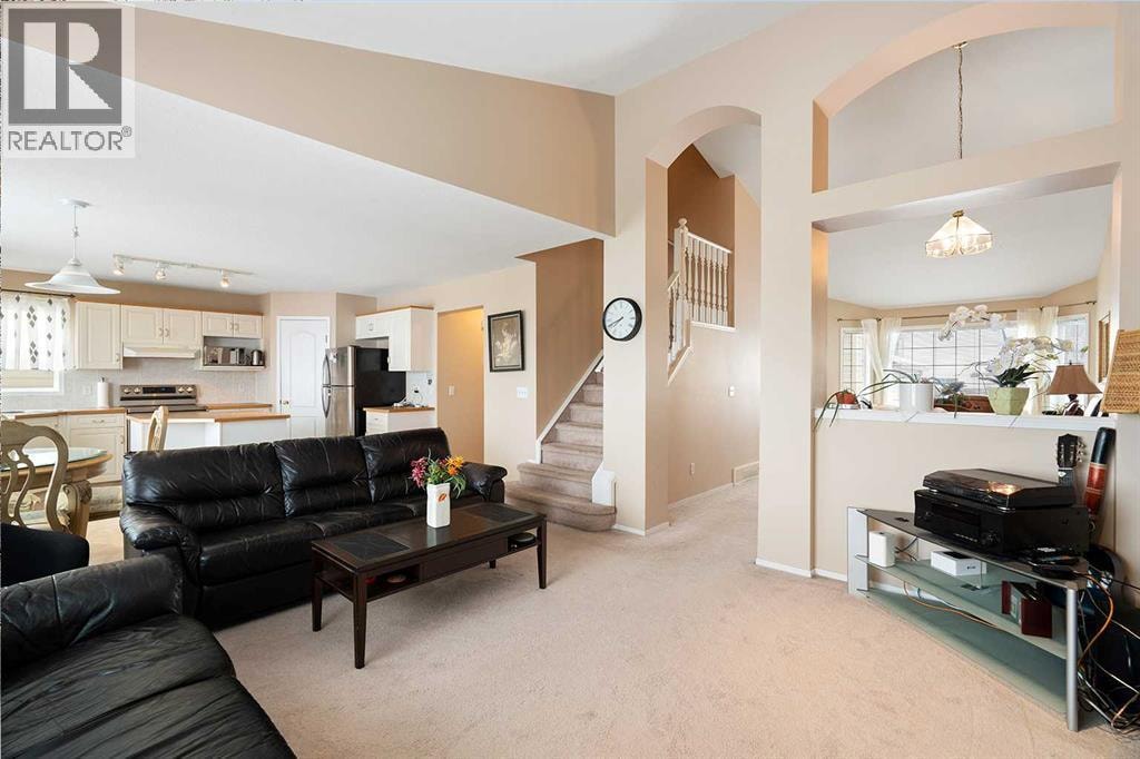 141 Arbour Stone Close NW — photo 13
