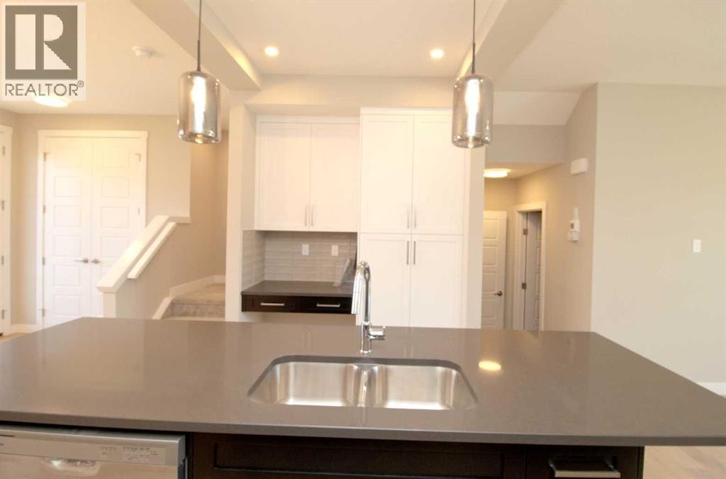 302 Sundown Road — photo 11